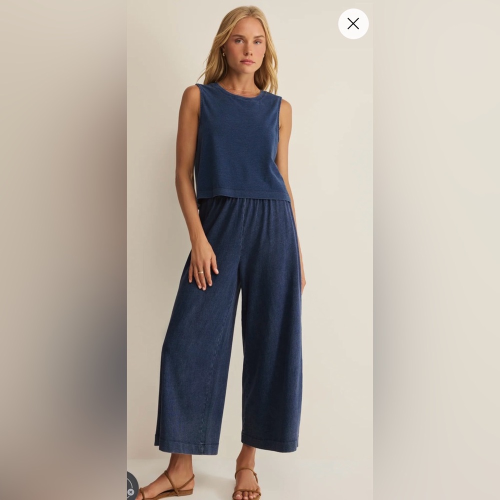Casual Navy Crop Tank Top - Unbranded